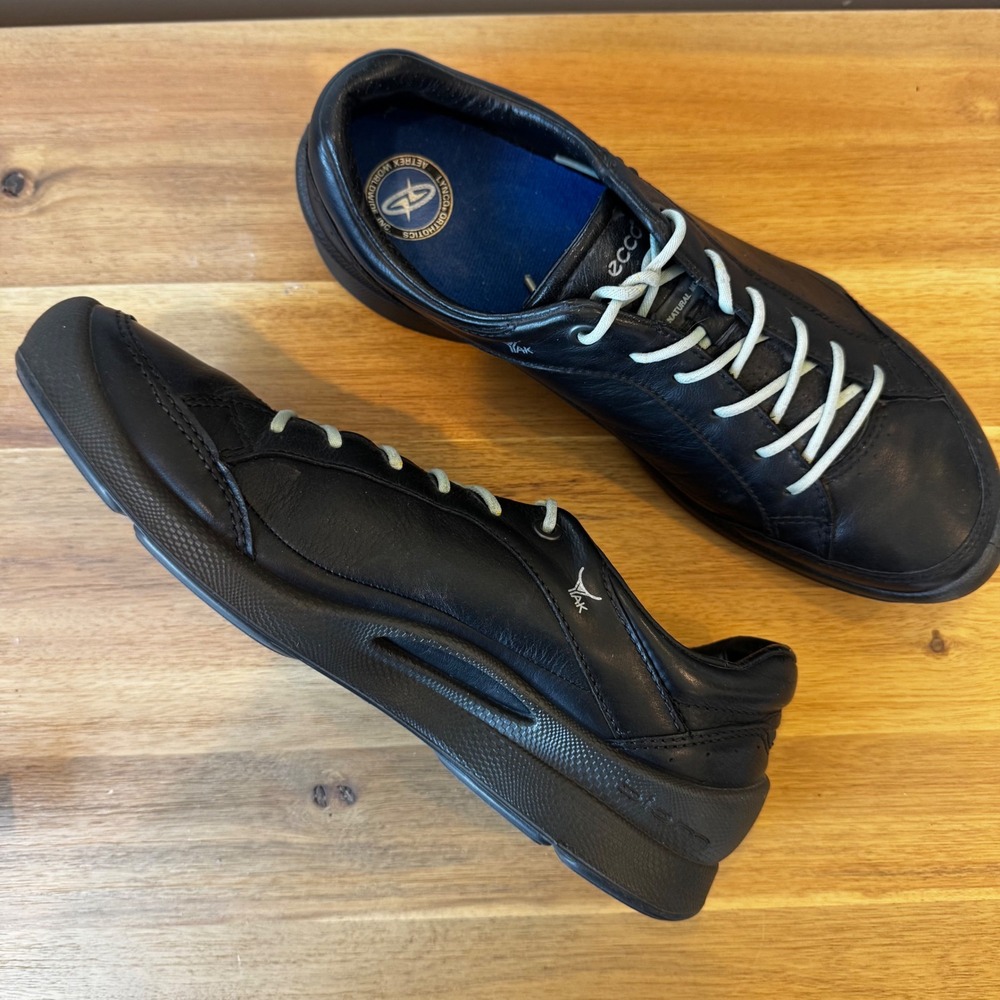 ECCO Biom Natural Motion Wom 10.5 EU 42  Black Yak Leather Walking Aetrex Insole